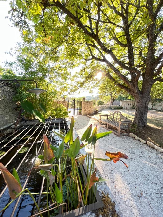 Bed and Breakfast Le Mas Justin à Gordes Extérieur photo